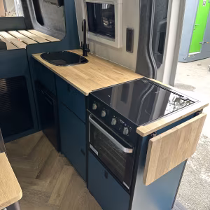 LEE’S LWB CRAFTER